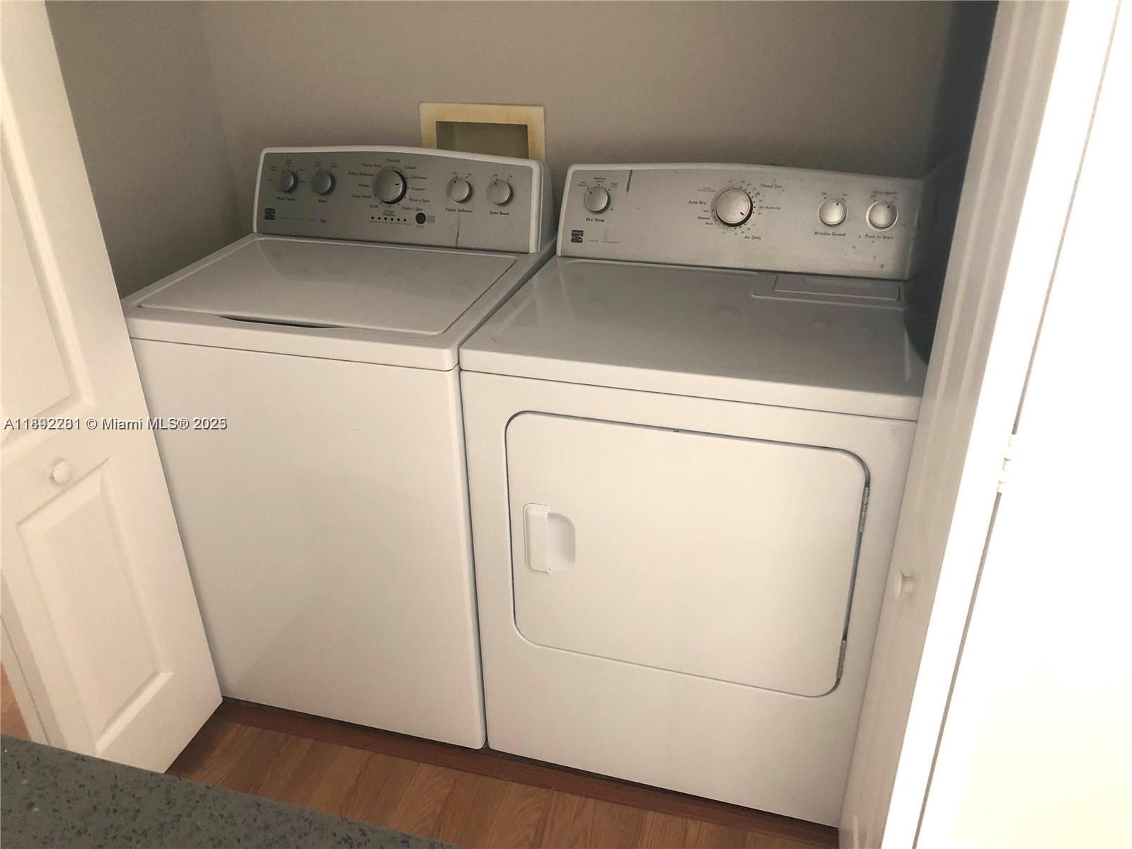 VALENCIA CONDO - Residential Lease