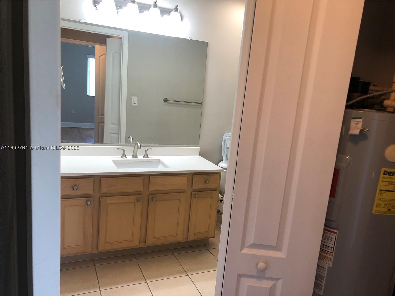 VALENCIA CONDO - Residential Lease