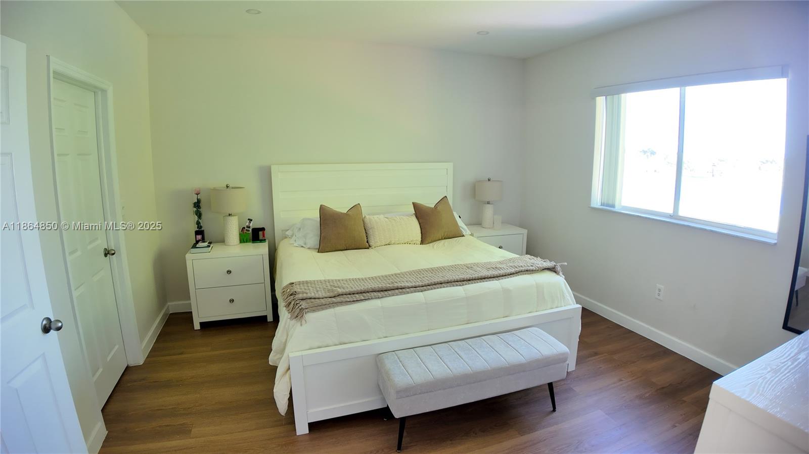 MEGHANS PLACE - Residential