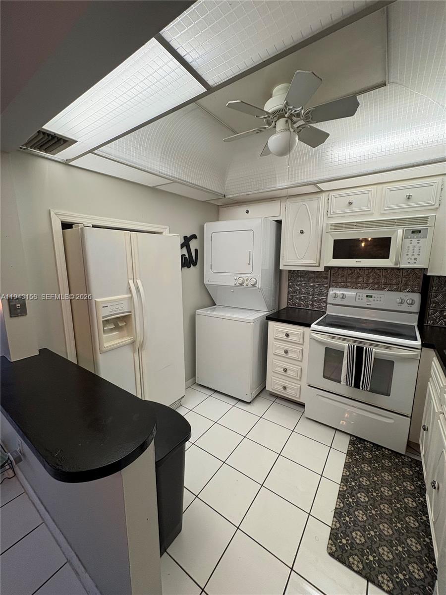 CYPRESS CLUB CONDO - Residential