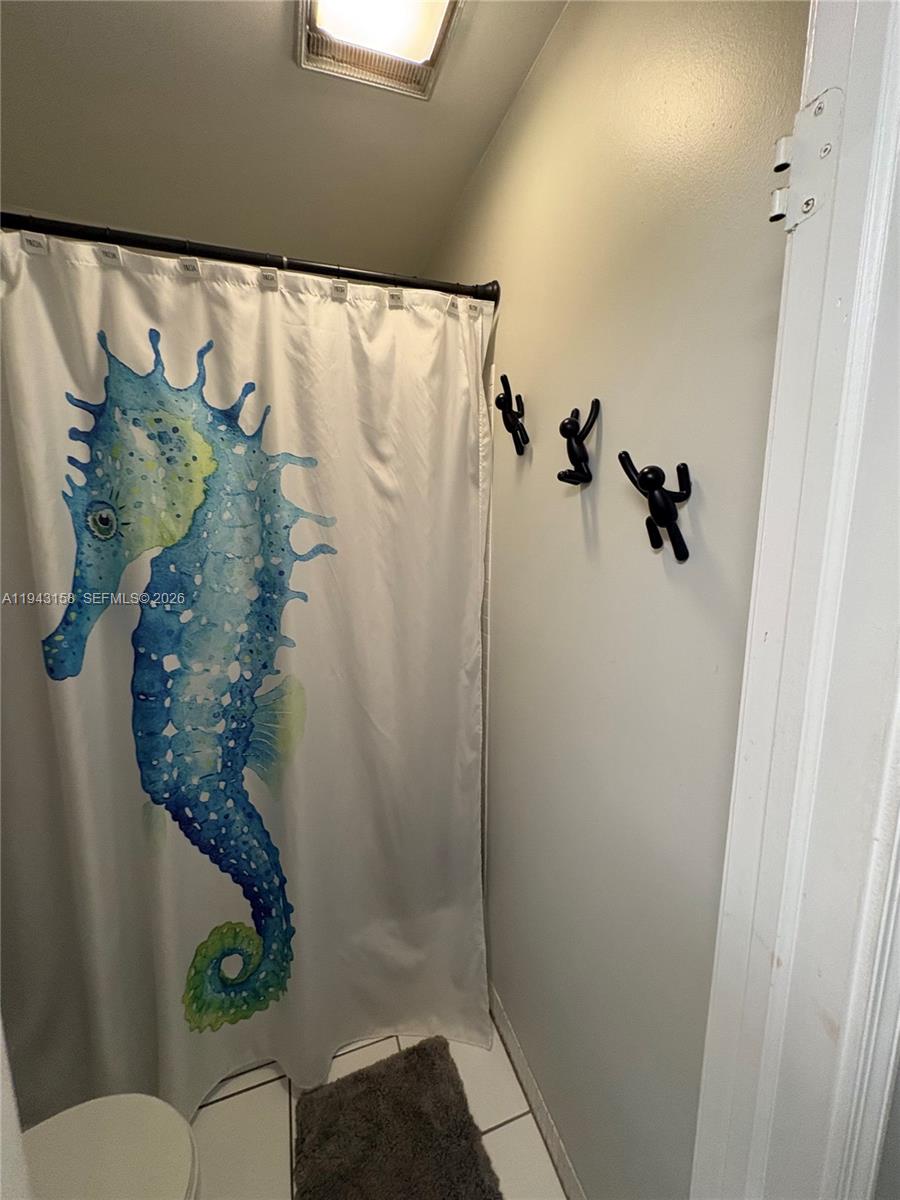 CYPRESS CLUB CONDO - Residential