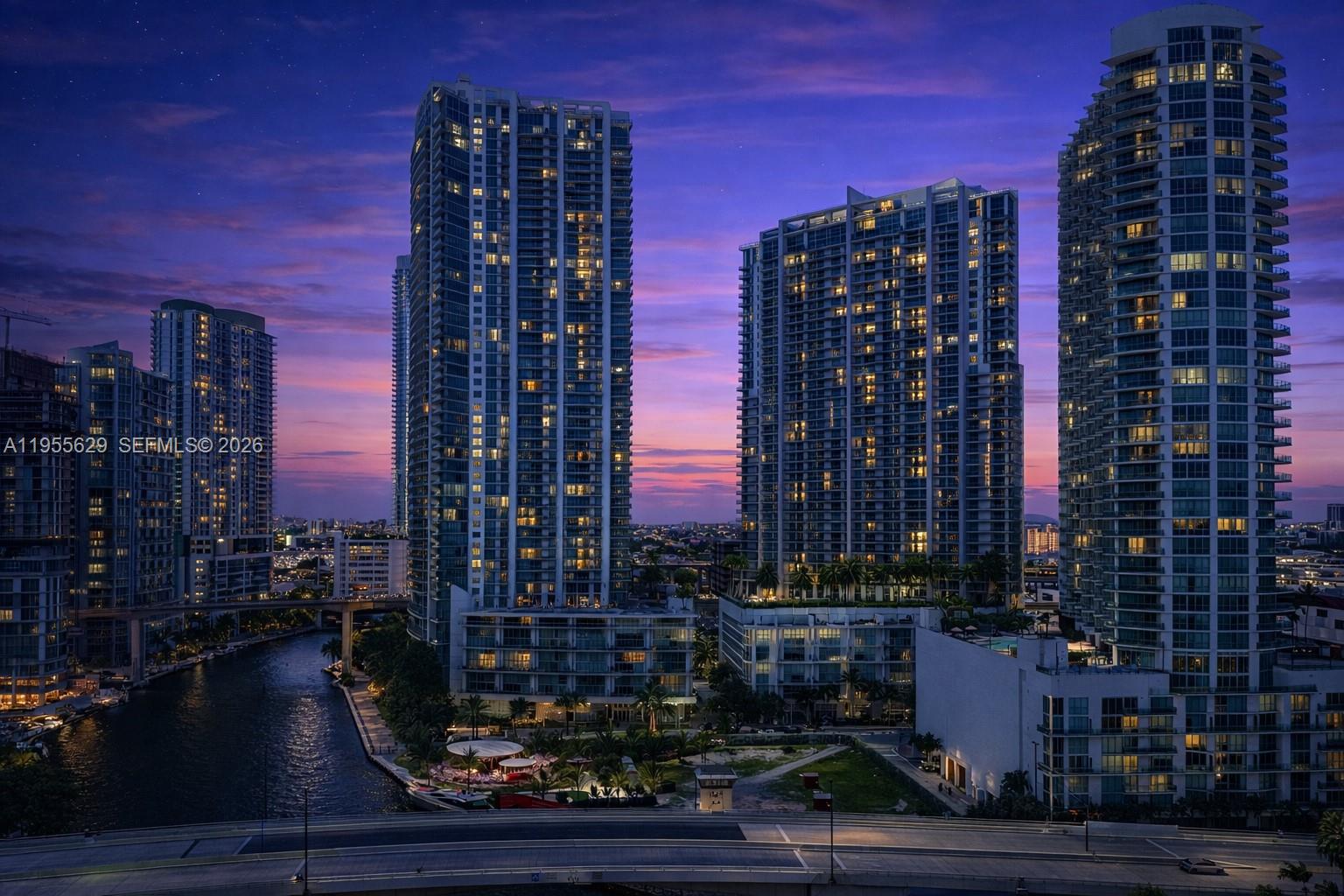 BRICKELL ON THE RIVER - Residential