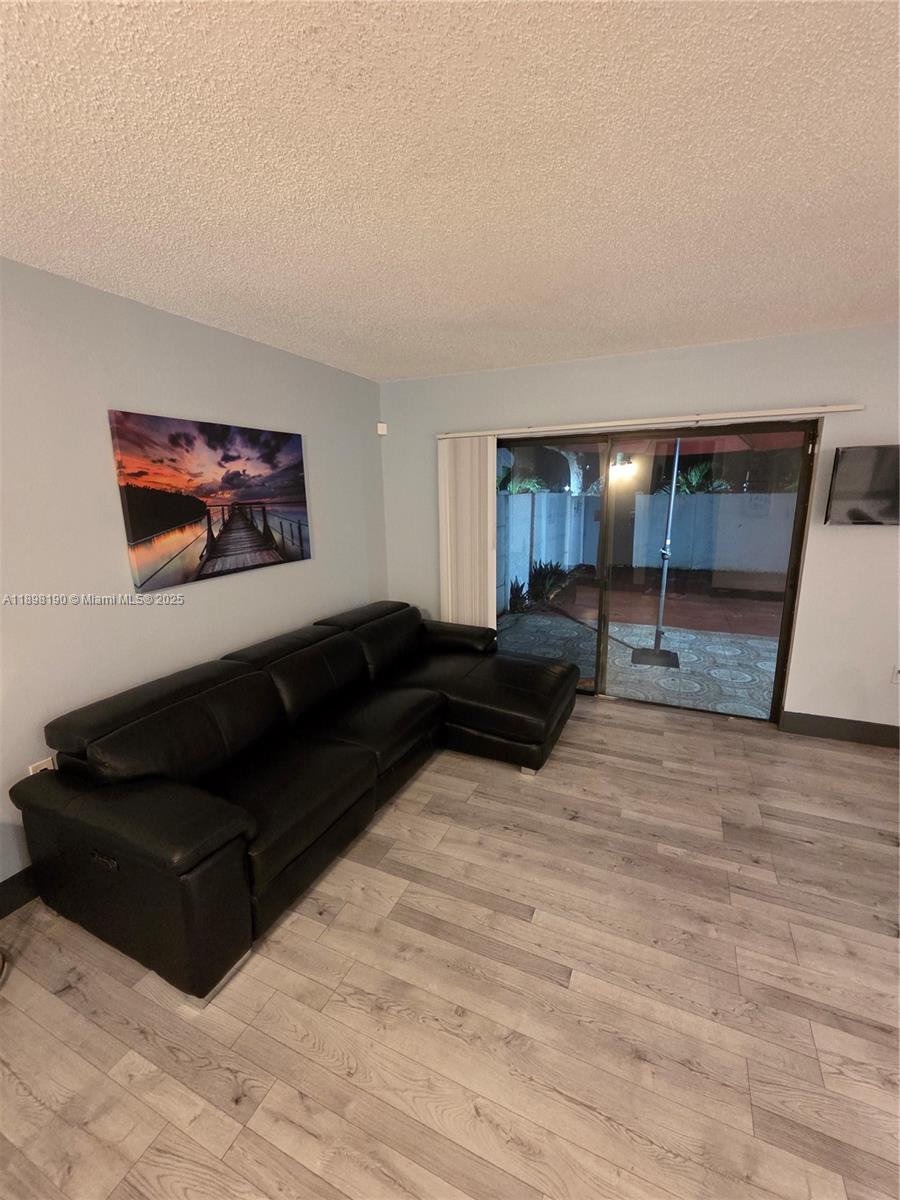 SUNCREST TOWNHOUSE CONDO - Residential