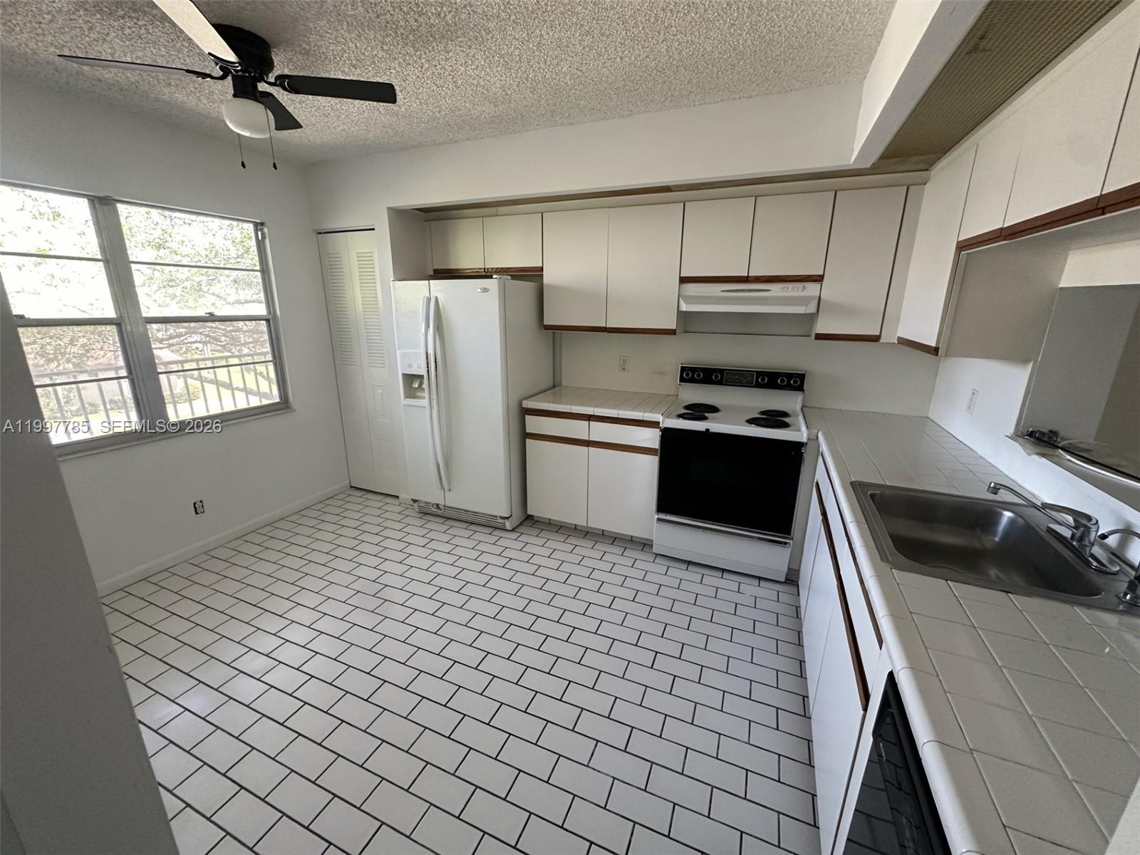 BUCKINGHAM EAST AT CENTUR - Residential