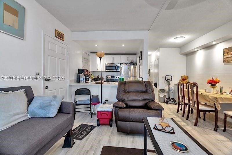19000 NE 3rd Ct 405