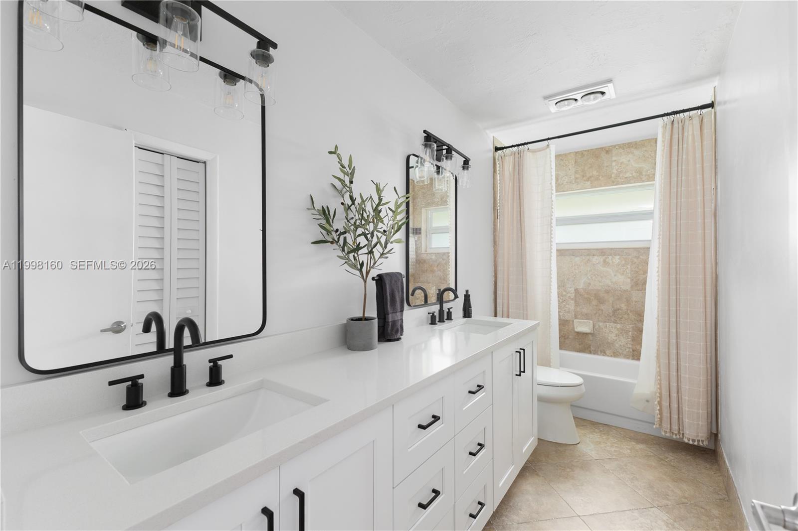 JACARANDA LAKES SECTION S - Residential