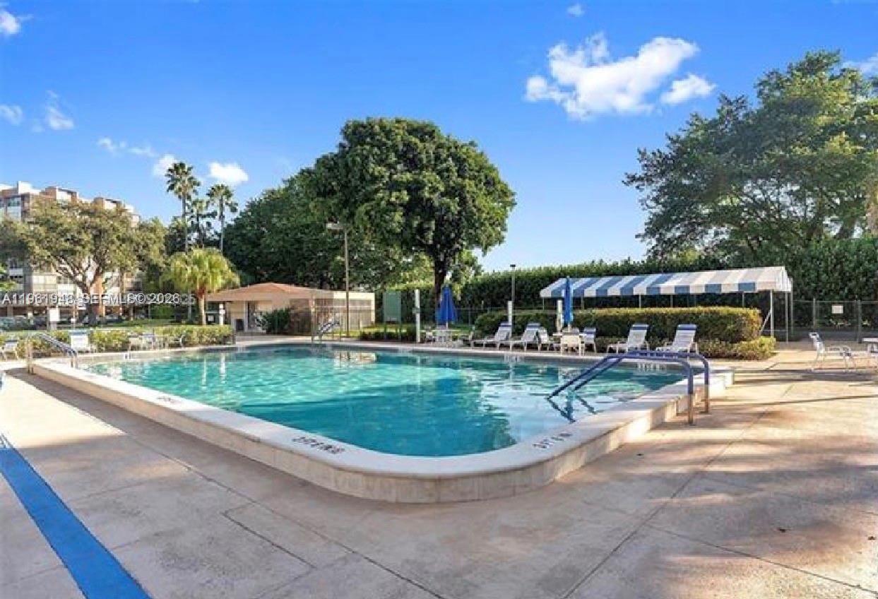 PARK PLACE CONDOMINIUM NO - Residential