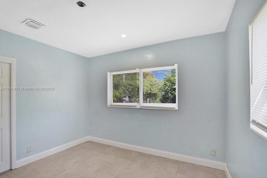 BOYNTON RIDGE - Residential Lease