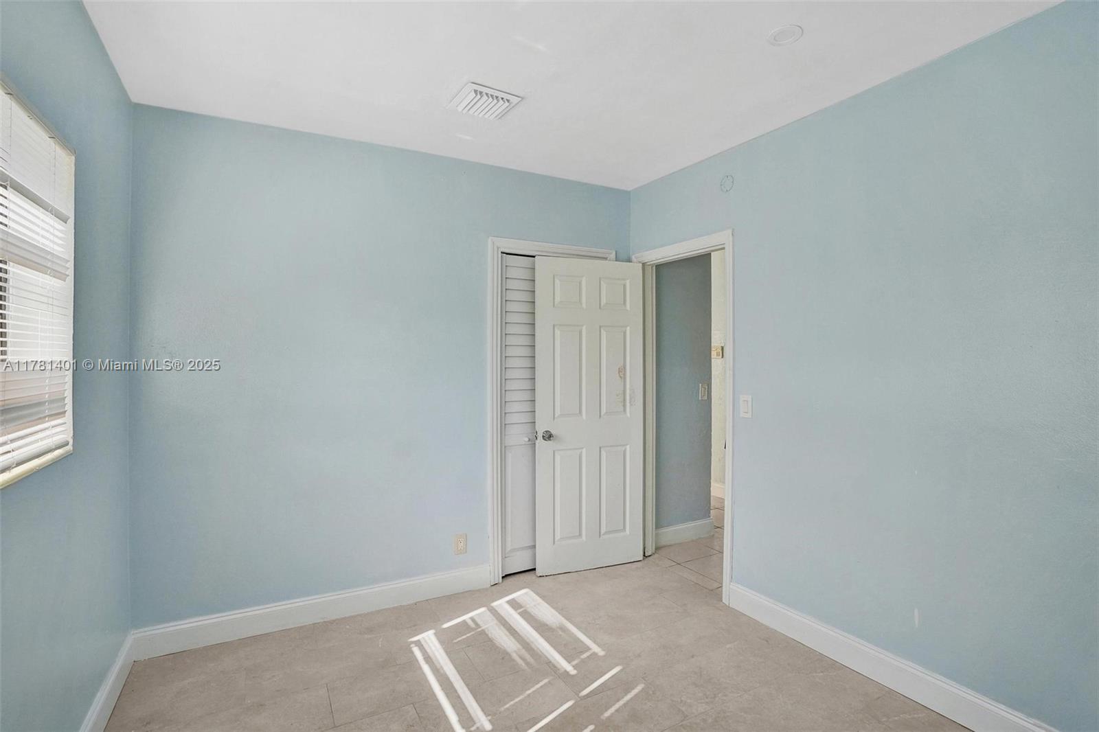 BOYNTON RIDGE - Residential Lease
