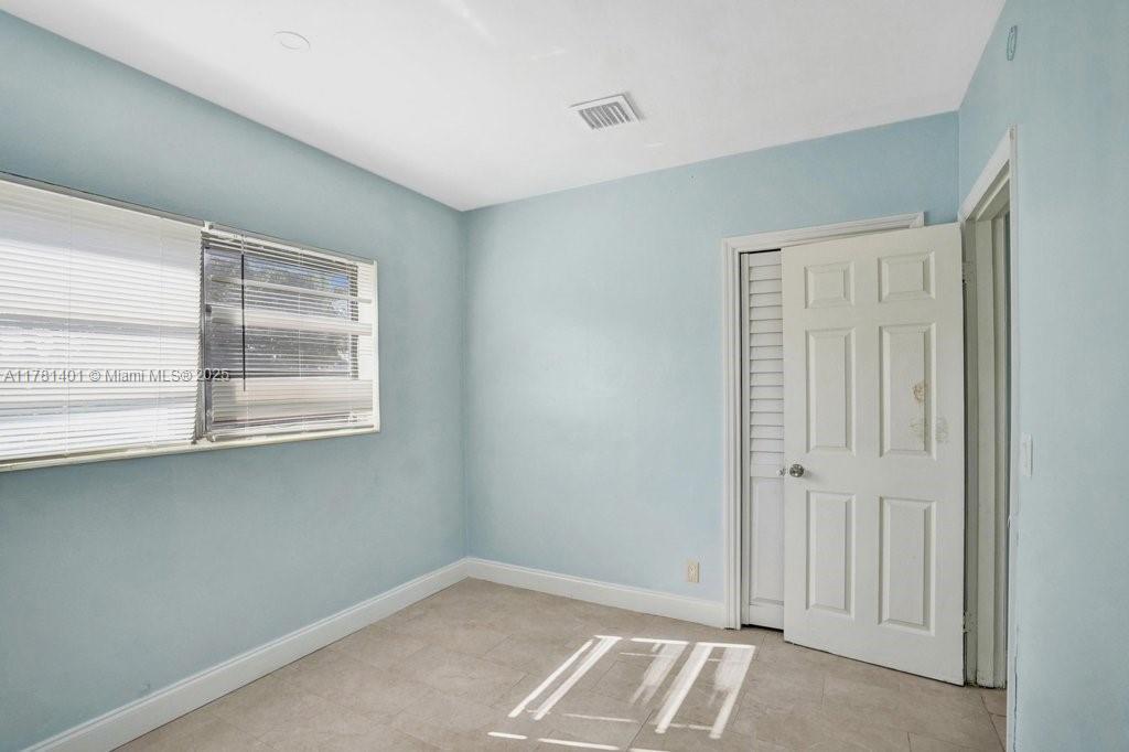 BOYNTON RIDGE - Residential Lease