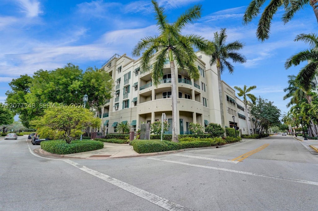 Photo of 510 NW 84th Ave #529, Plantation, FL 33324 (MLS # A12077248)