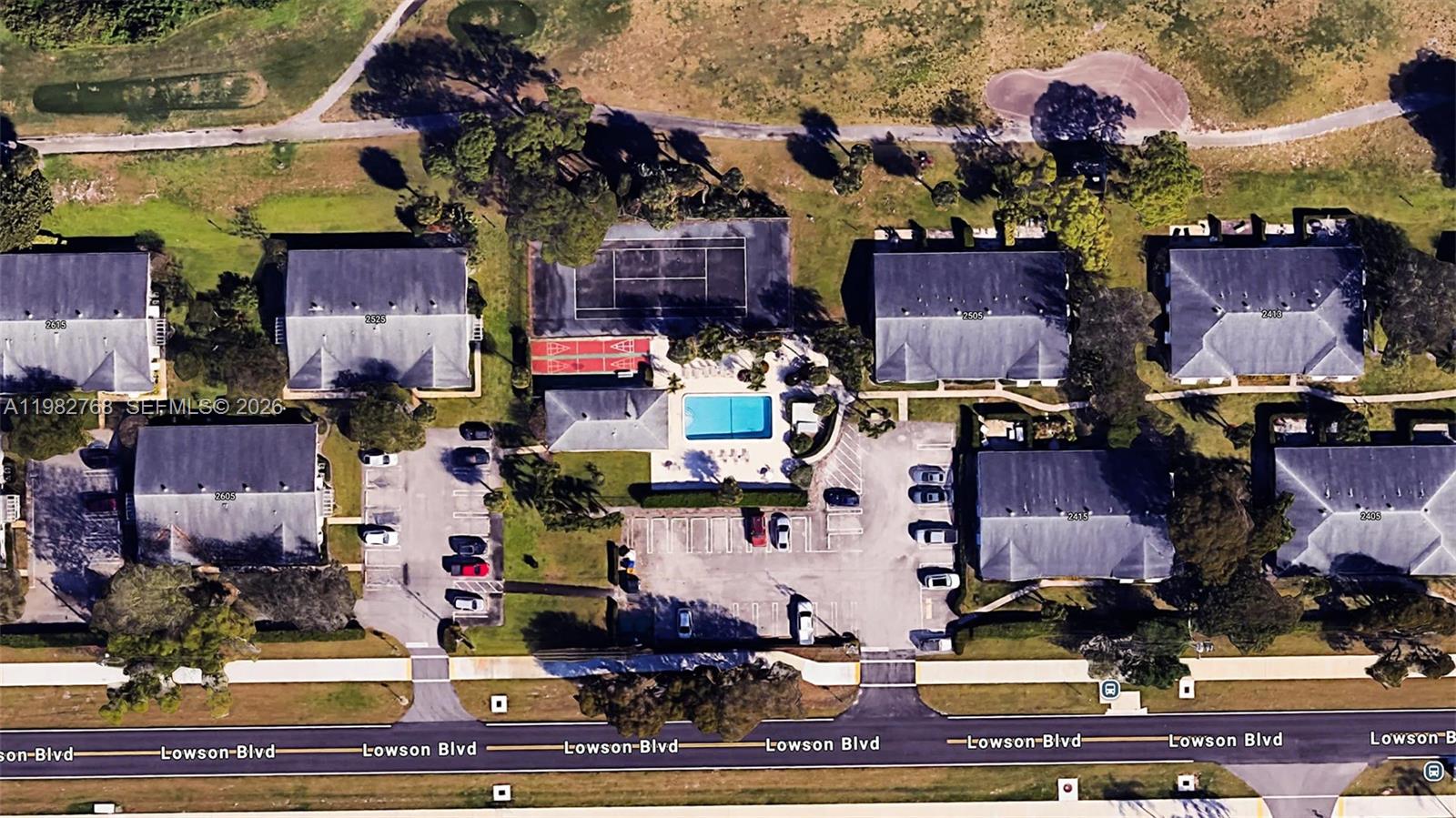 FAIRWAY CONDO - Residential