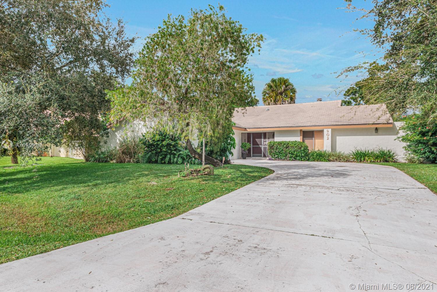 RIVER'S EDGE - Residential