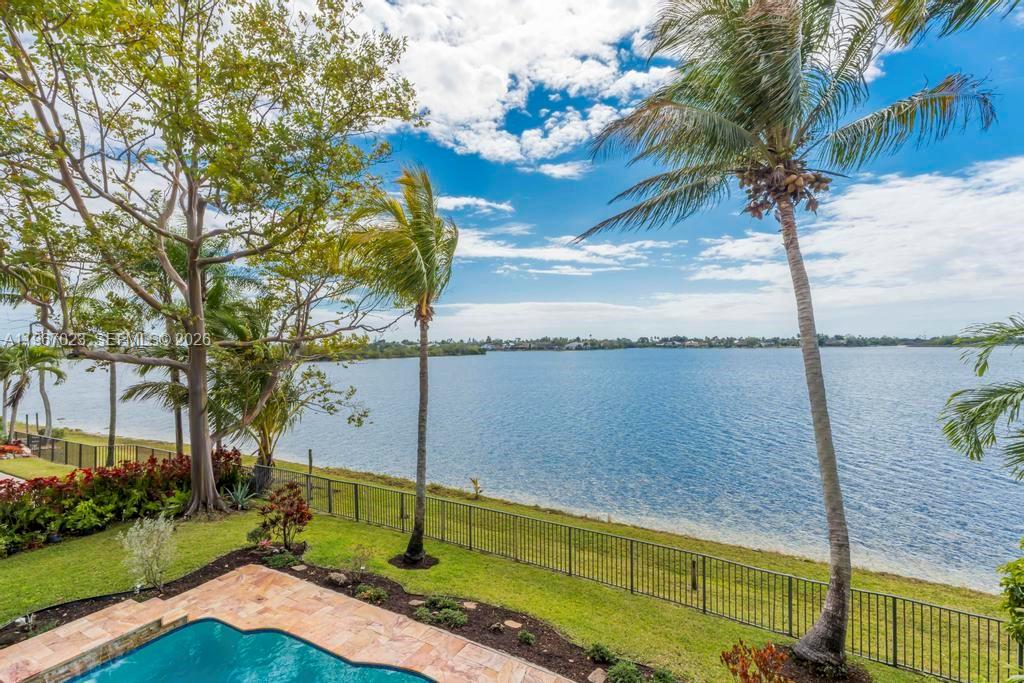 SILVER LAKES AT PEMBROKE - Residential