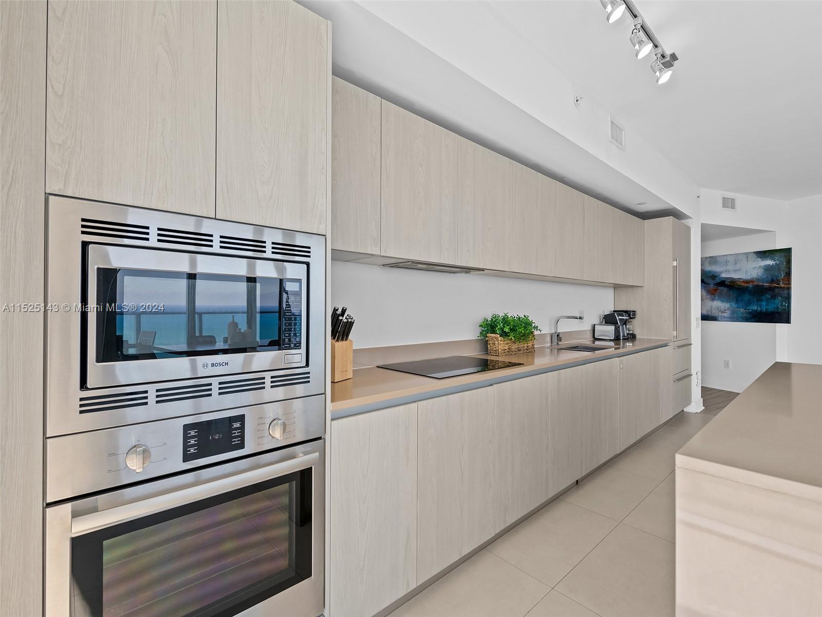 4111 S Ocean Dr 3201