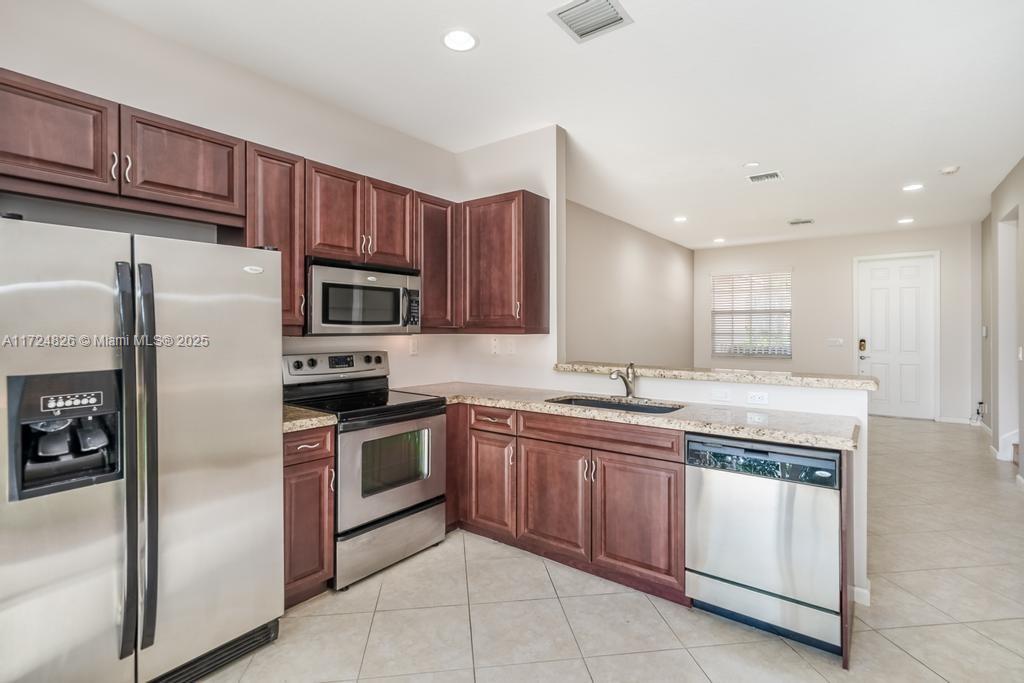 BRIELLA 2 CONDO - Residential Lease
