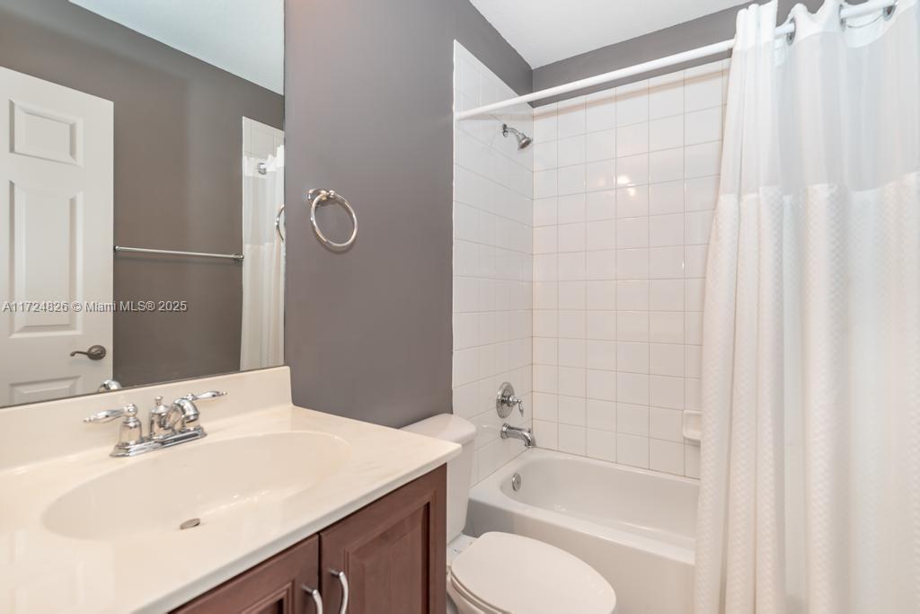 BRIELLA 2 CONDO - Residential Lease