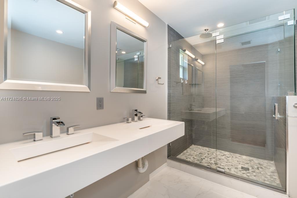 BRIELLA 2 CONDO - Residential Lease