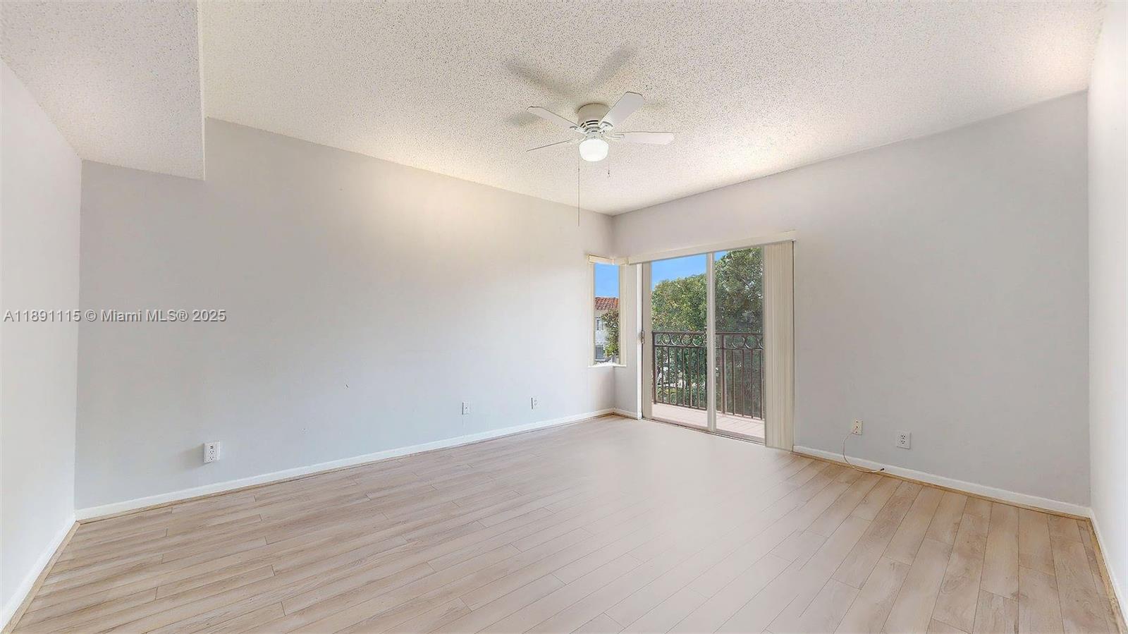 EMERALD ISLES WEST PHASE - Residential Lease