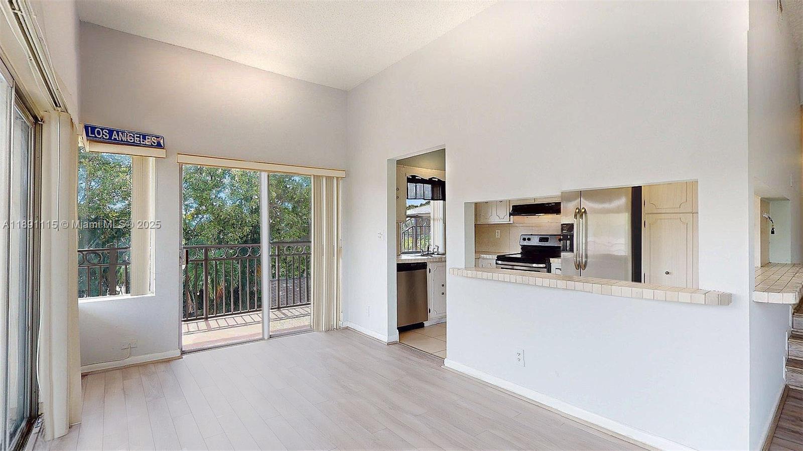 EMERALD ISLES WEST PHASE - Residential Lease