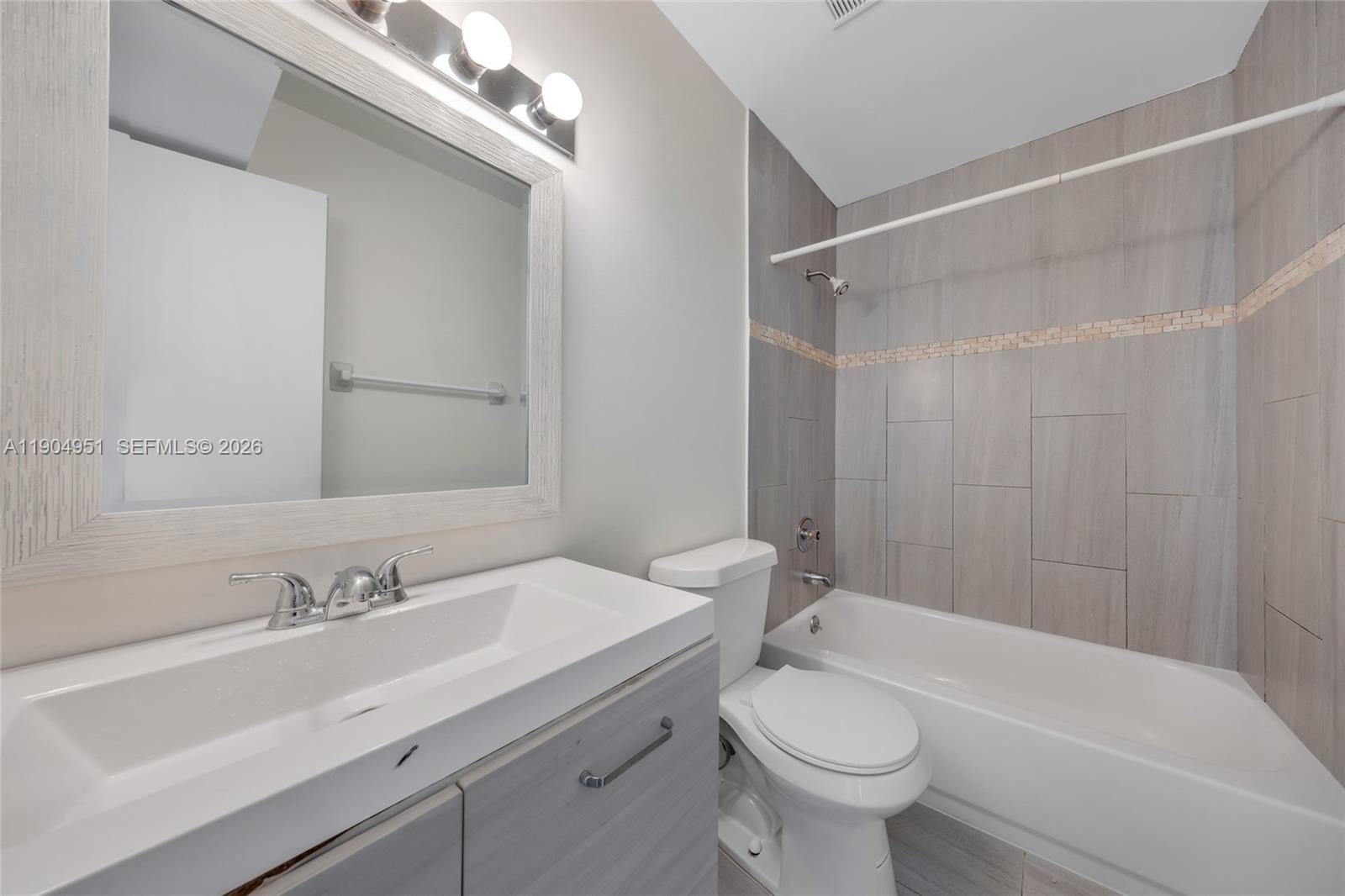 WINDMILL LAKES IV CONDO - Residential