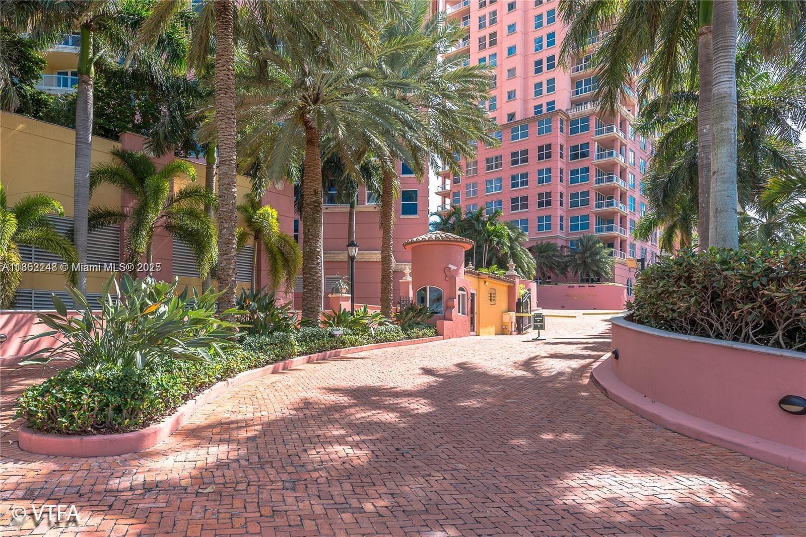 PALMS TOWER ONE CONDO - Residential Lease