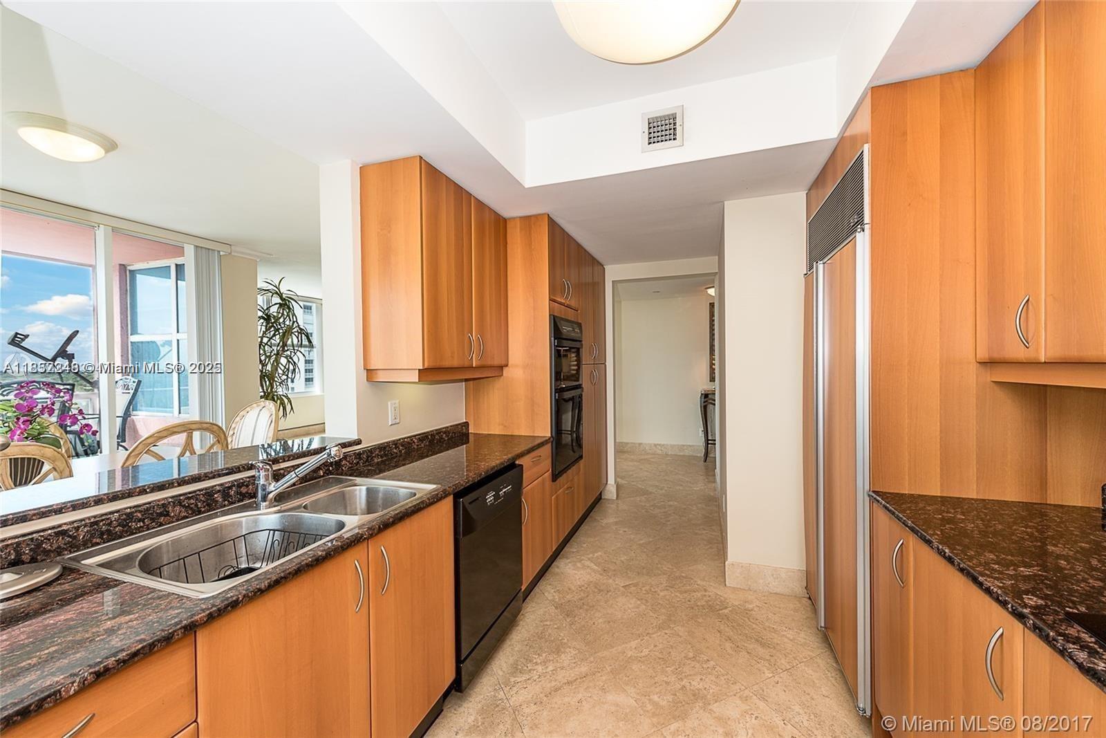 PALMS TOWER ONE CONDO - Residential Lease