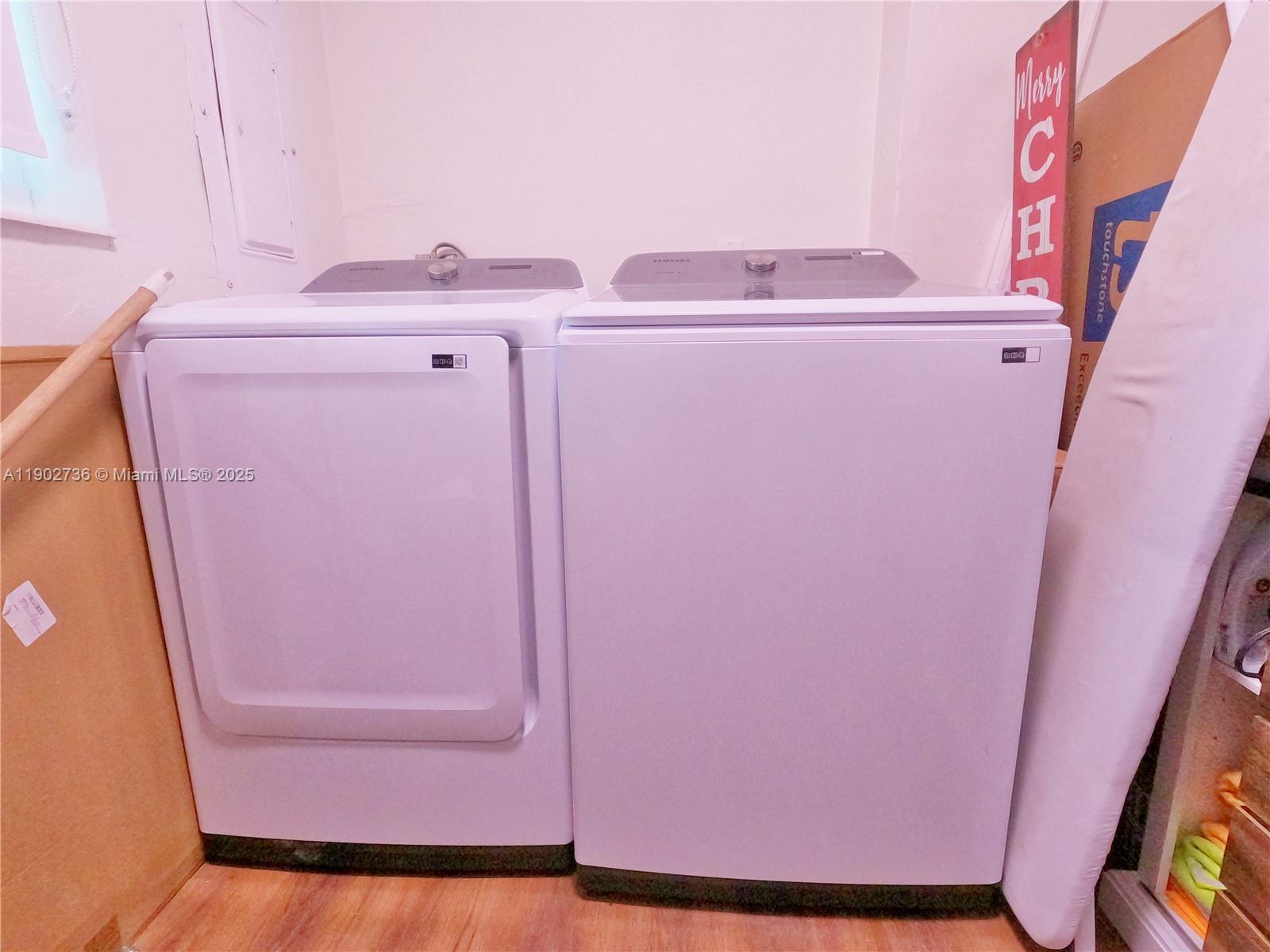 PALM SPRINGS VILLAS 3RD A - Residential