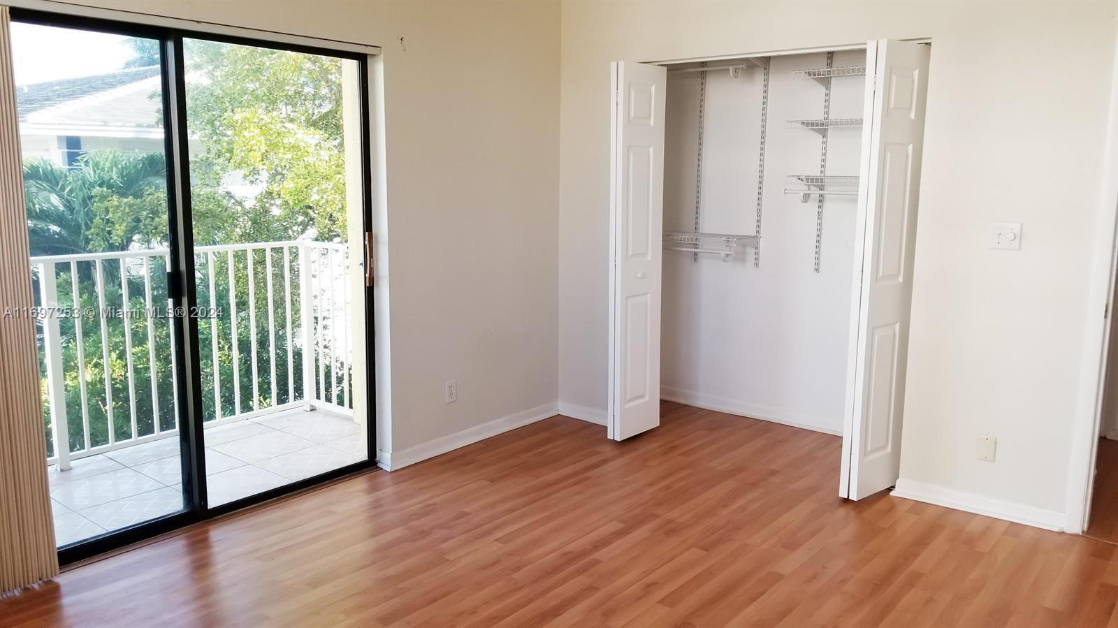 GOLDEN ISLES LAKES CONDO - Residential