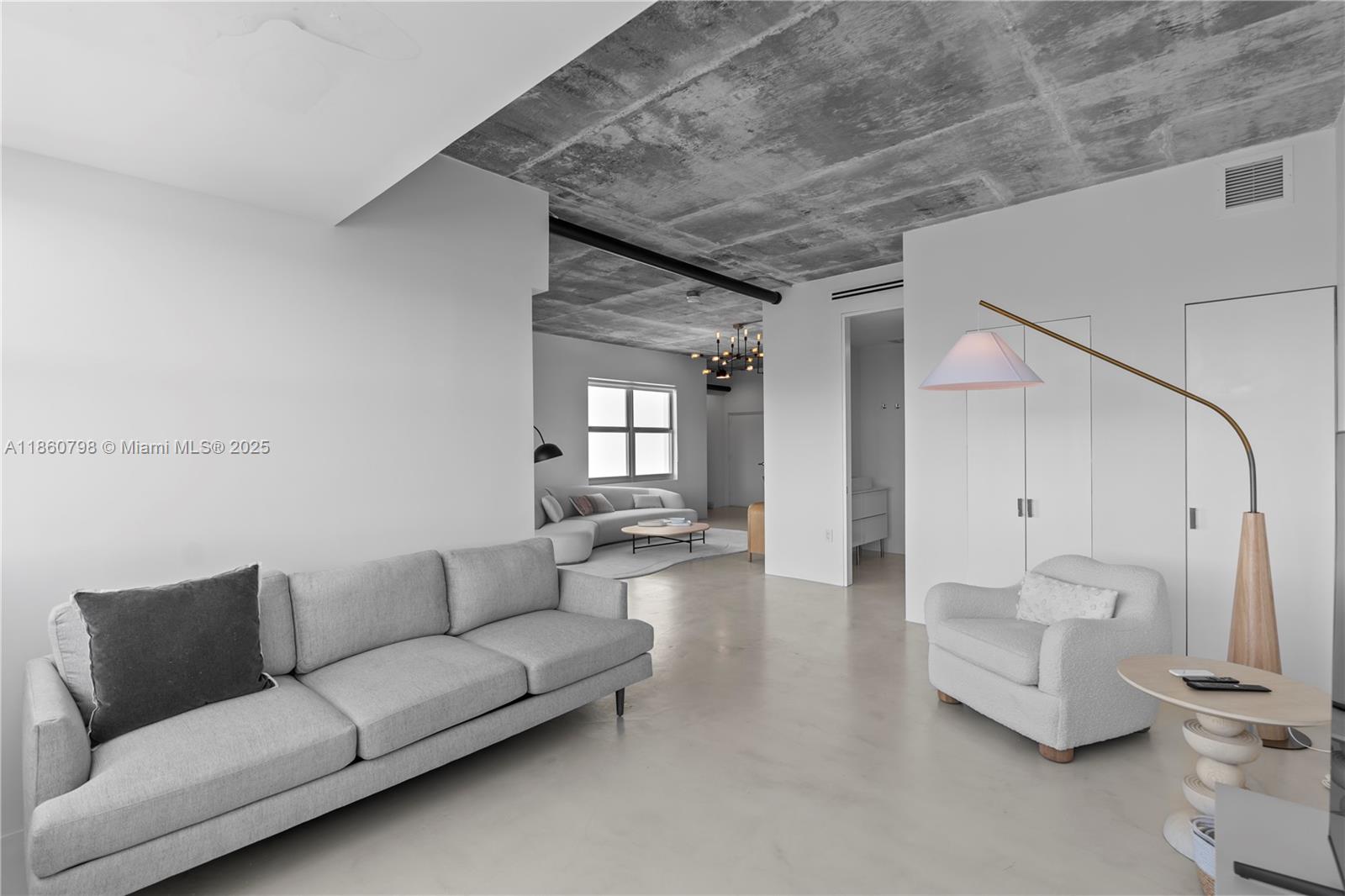 BELLE ISLE - Residential Lease