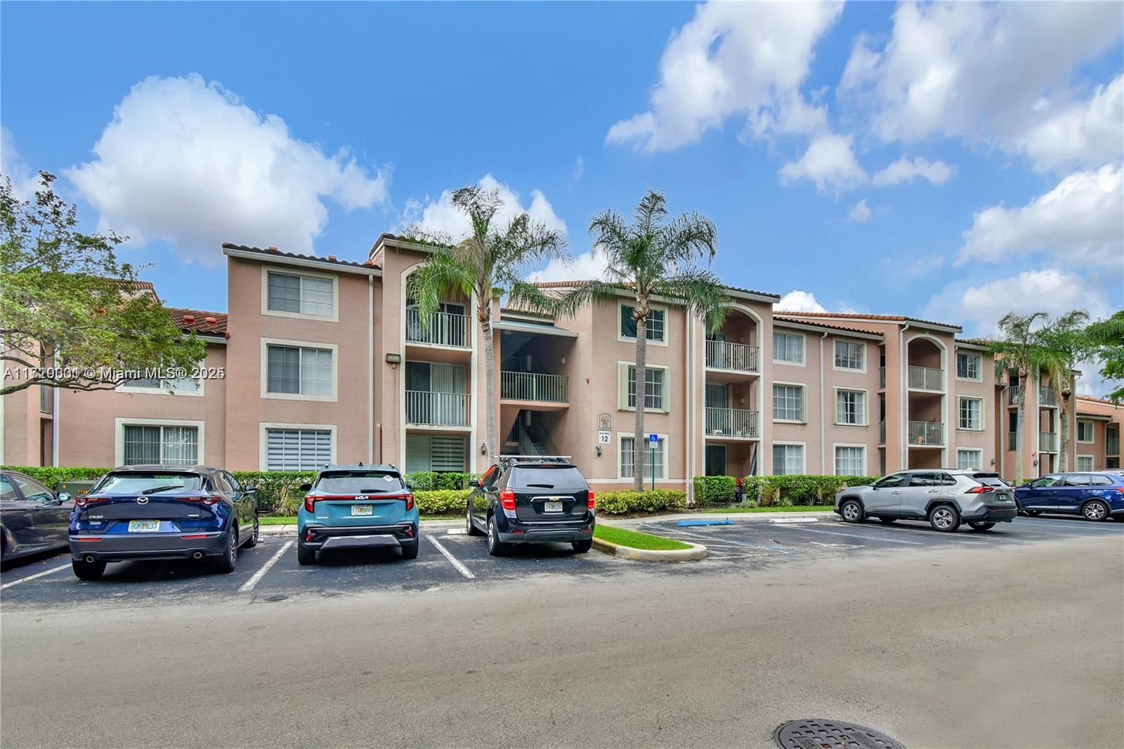 Rental Property at 12172 Saint Andrews Pl 109, Miramar, Broward County, Florida - Bedrooms: 1 
Bathrooms: 1  - $1,880 MO.