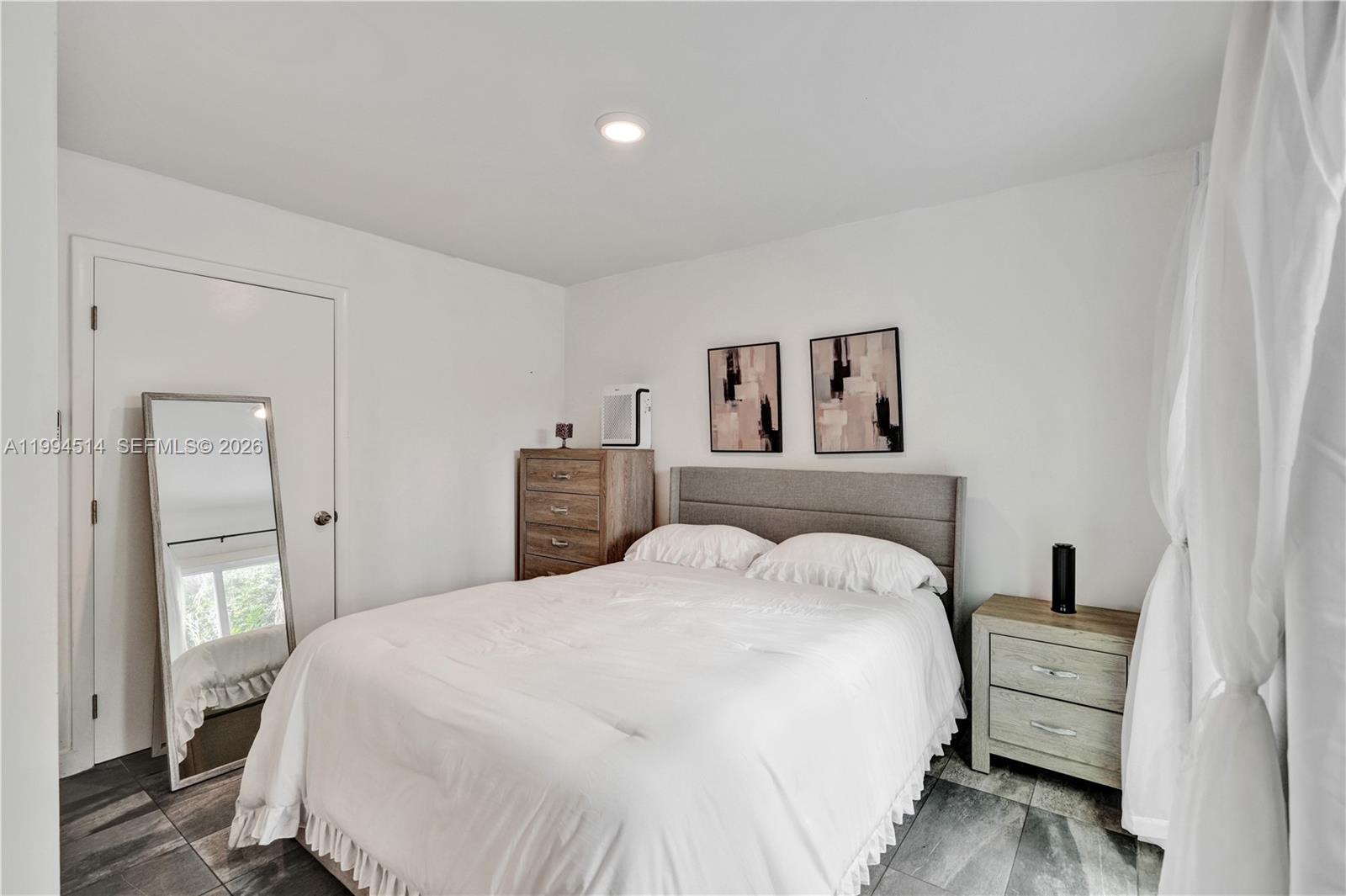 WESTWIND LAKES SEC 4 - Residential