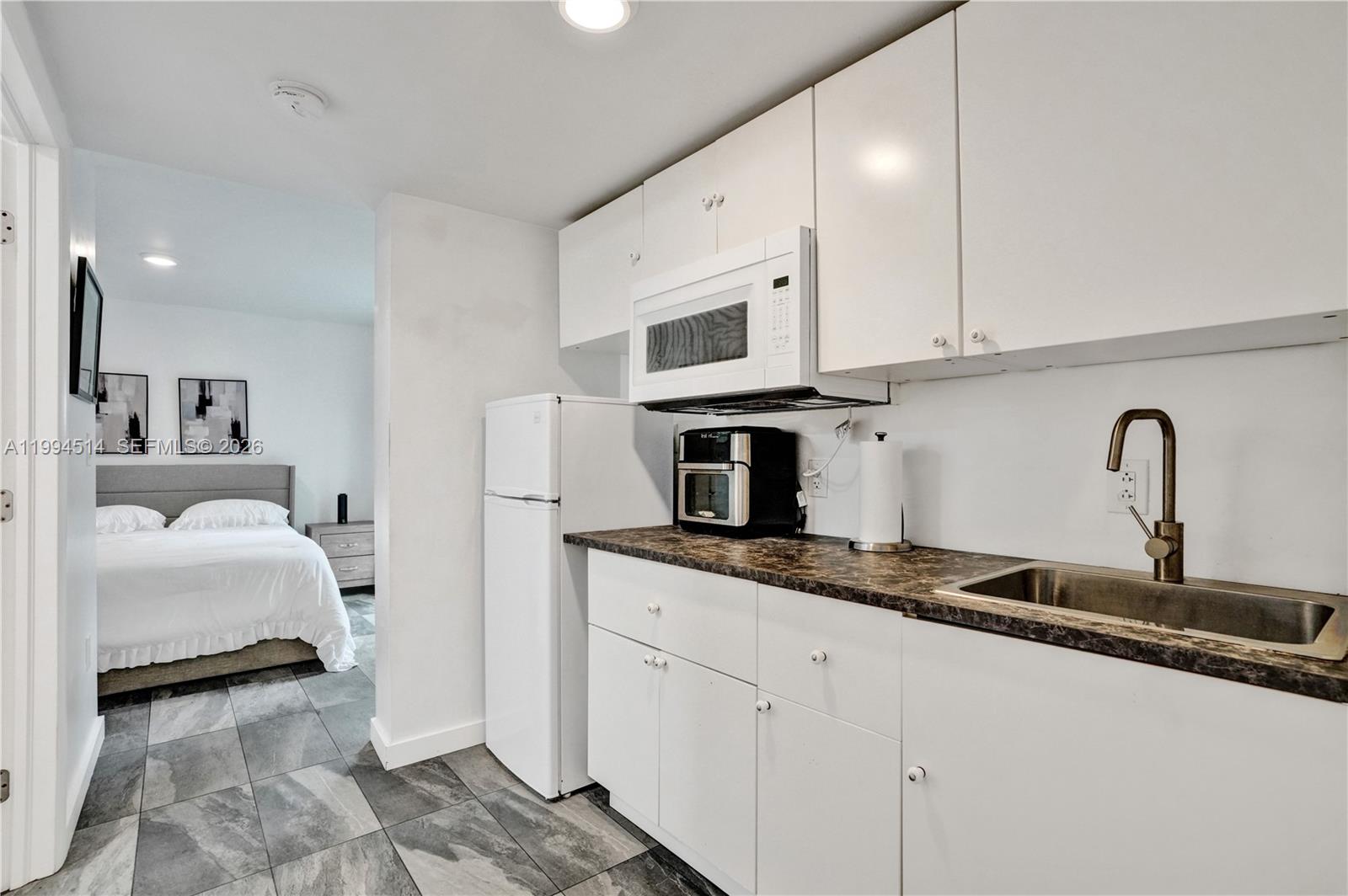 WESTWIND LAKES SEC 4 - Residential