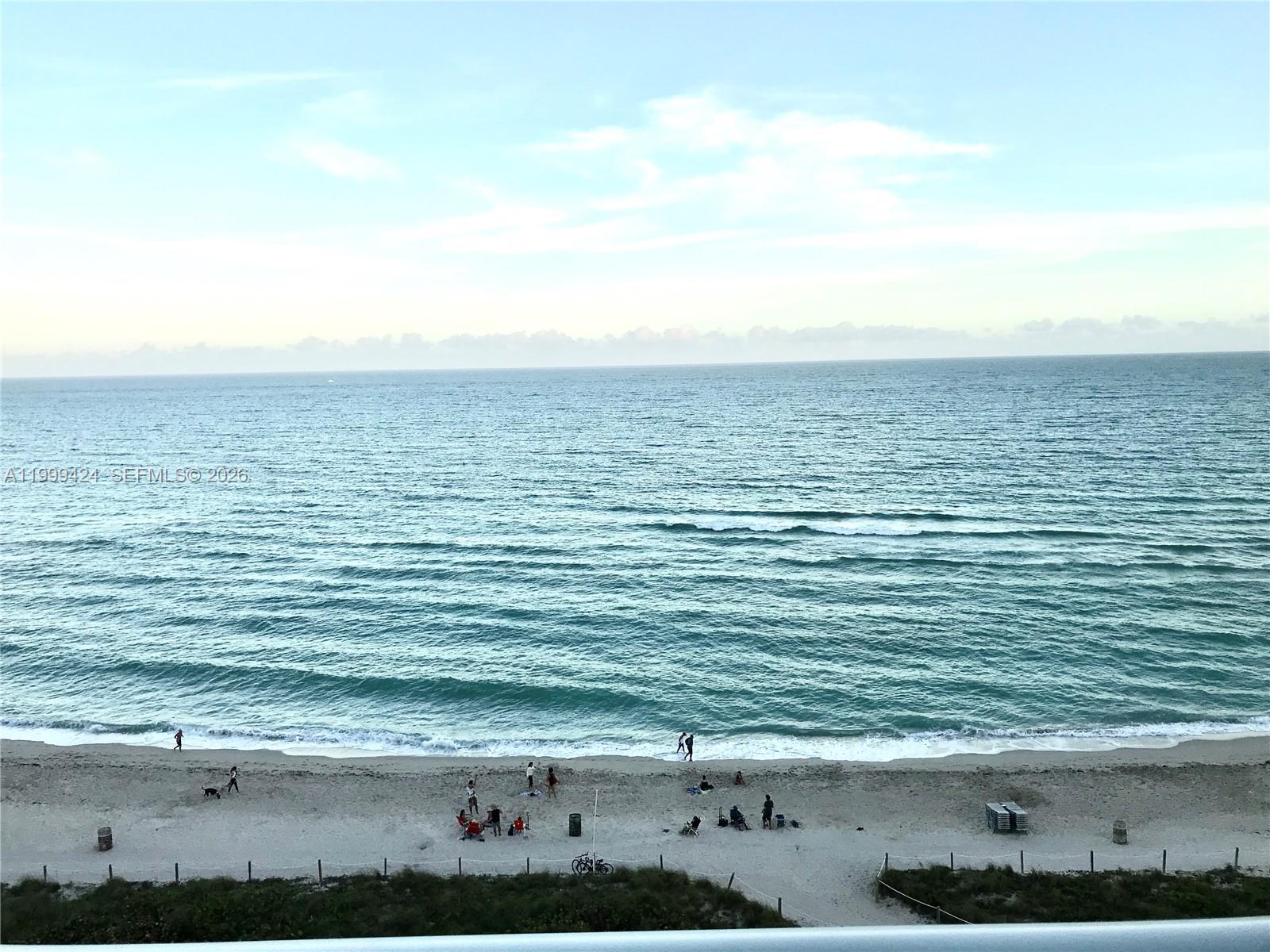 THE COLLINS CONDO - Residential Lease