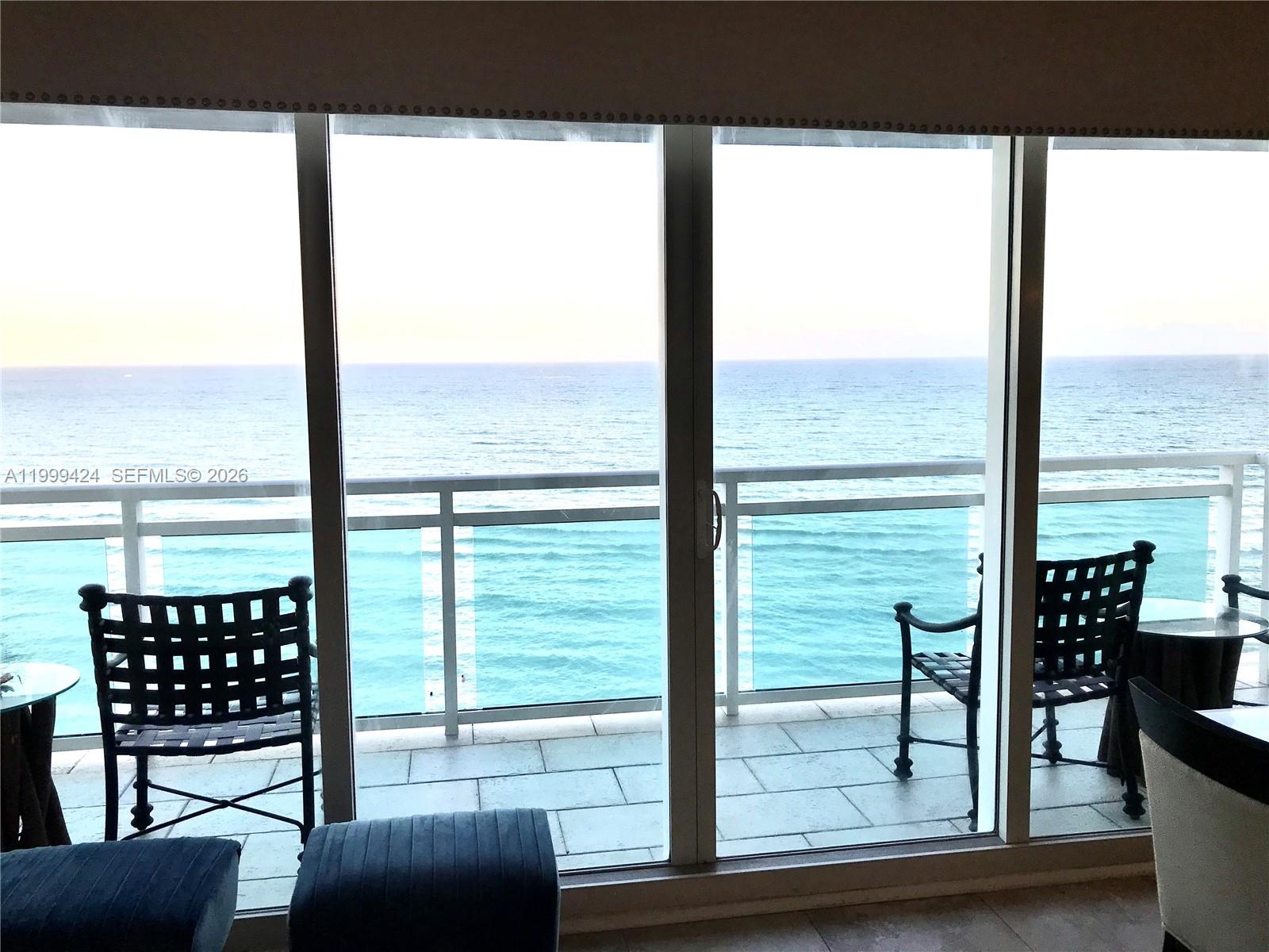 THE COLLINS CONDO - Residential Lease