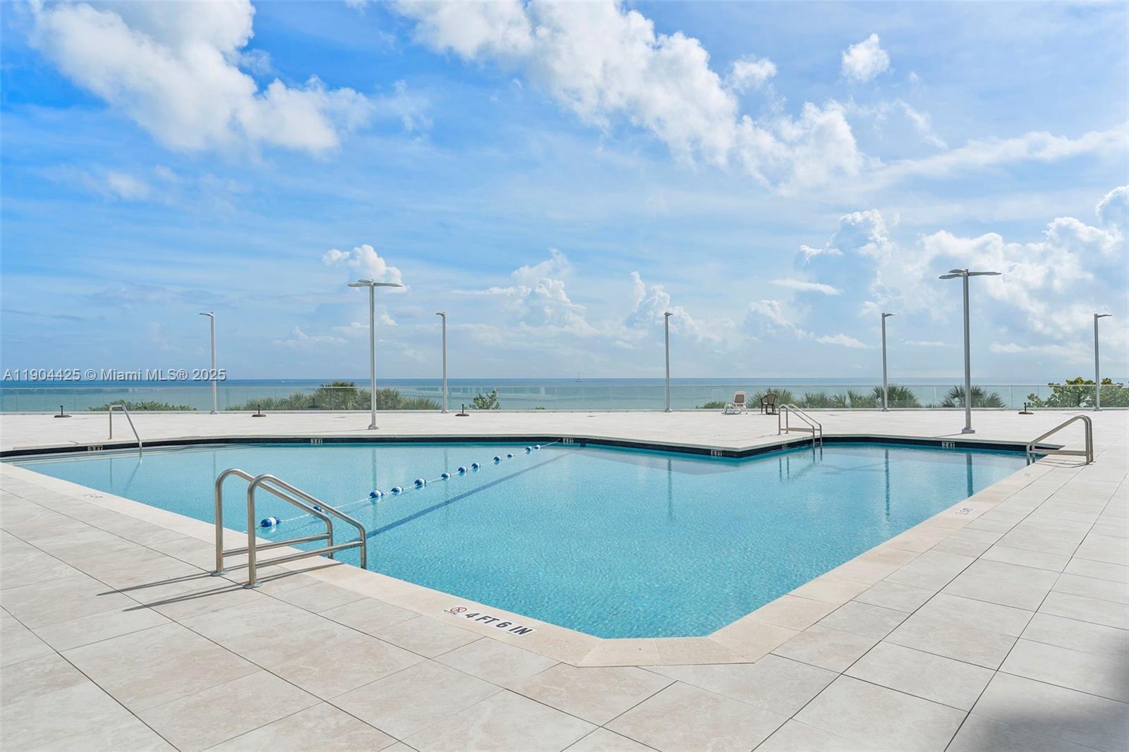 BURLEIGH HOUSE CONDO - Residential