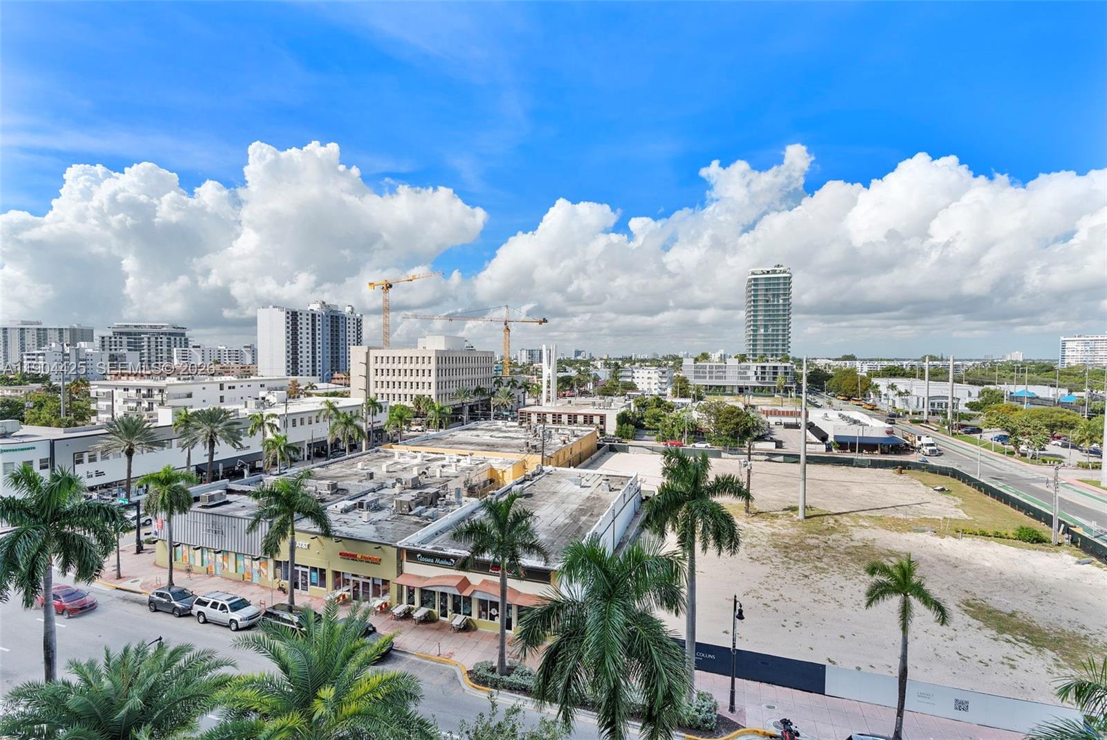 BURLEIGH HOUSE CONDO - Residential