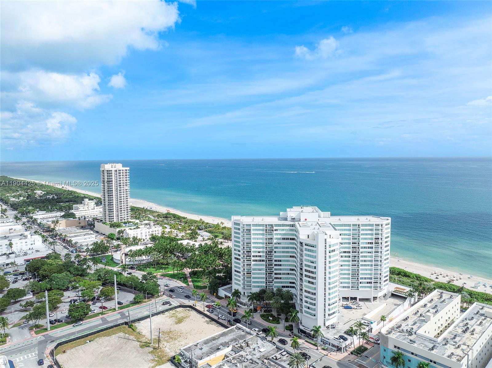 BURLEIGH HOUSE CONDO - Residential