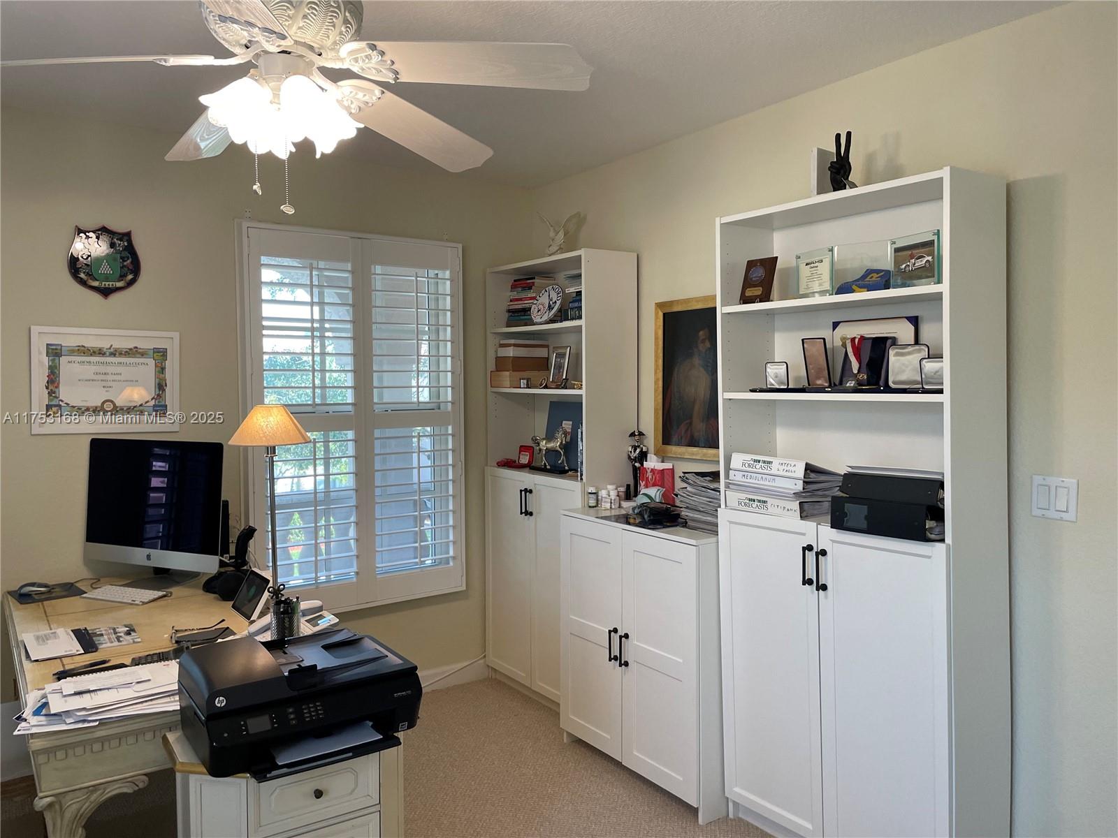 GABLES AT NORTHLAKE 1 - Residential
