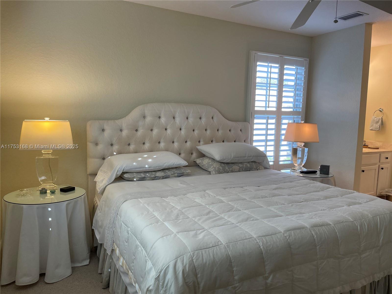 GABLES AT NORTHLAKE 1 - Residential