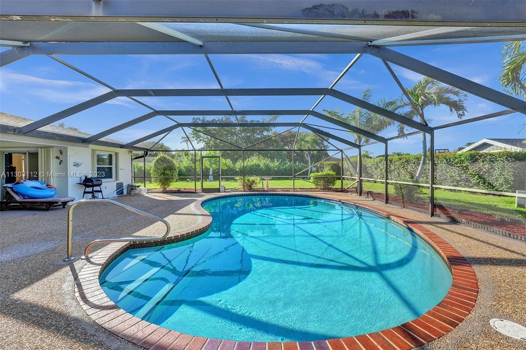 Photo of 22069 Flanders Ct, Boca Raton, FL 33428 (MLS # A11303112)