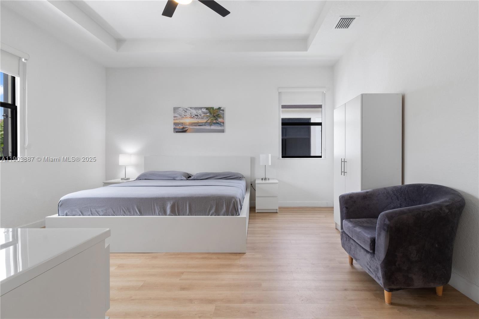 AQUABELLA NORTH - Residential Lease