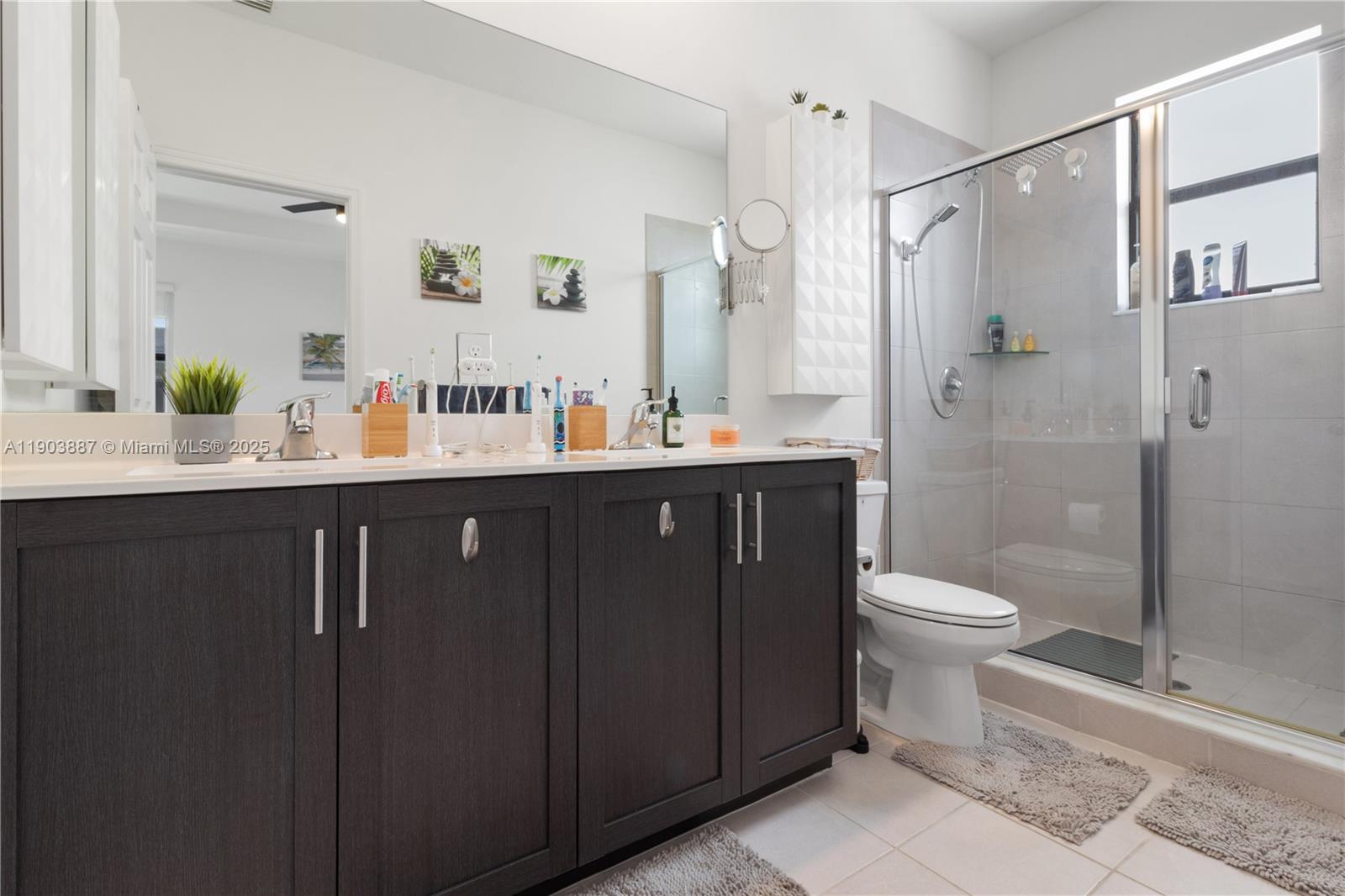 AQUABELLA NORTH - Residential Lease