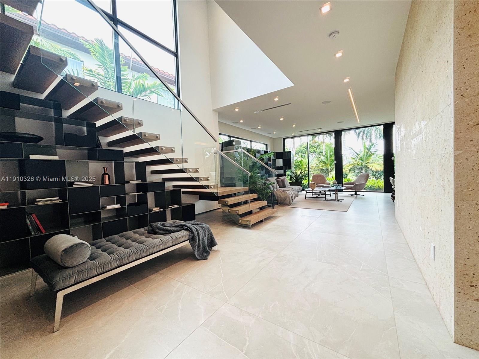 LA GORCE GOLF SUB - Residential