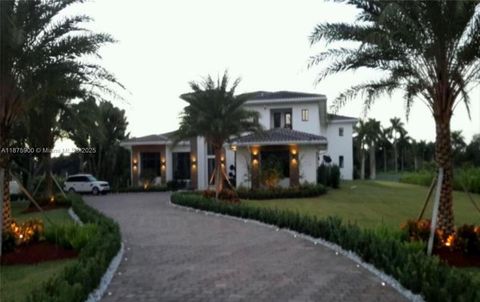 Photo of 4650 SW 126th Ave, Southwest Ranches, FL 33330 (MLS # A11875900)