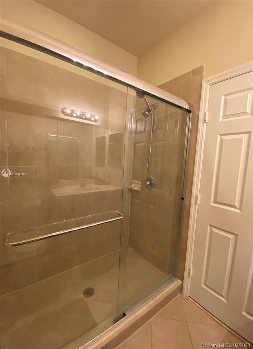 BELLAGIO - Residential Lease