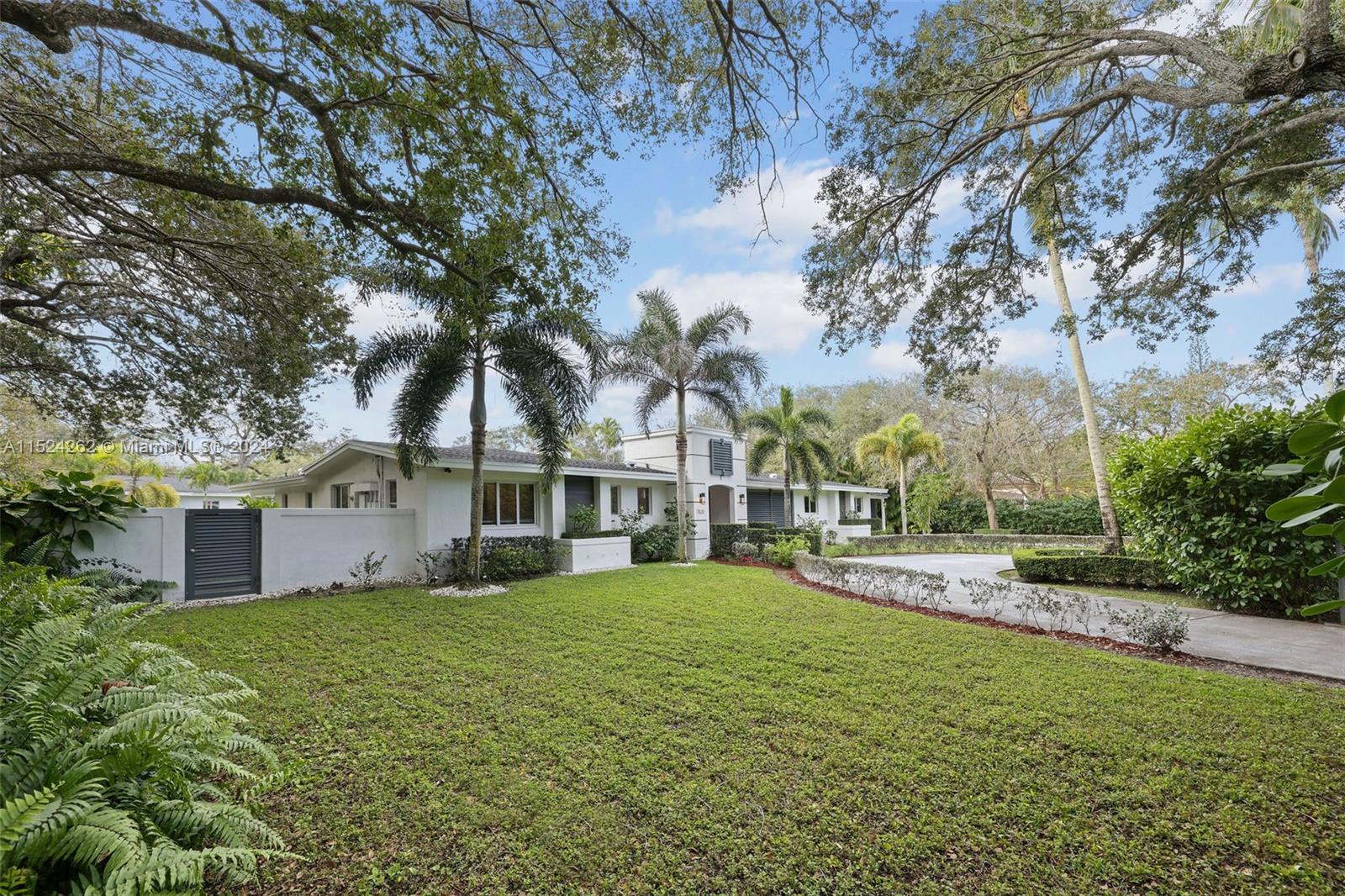 PINE TREE ESTATES - Residential