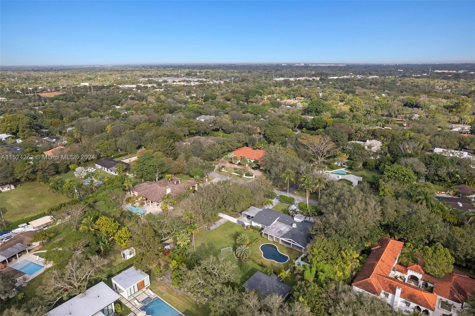 PINE TREE ESTATES - Residential