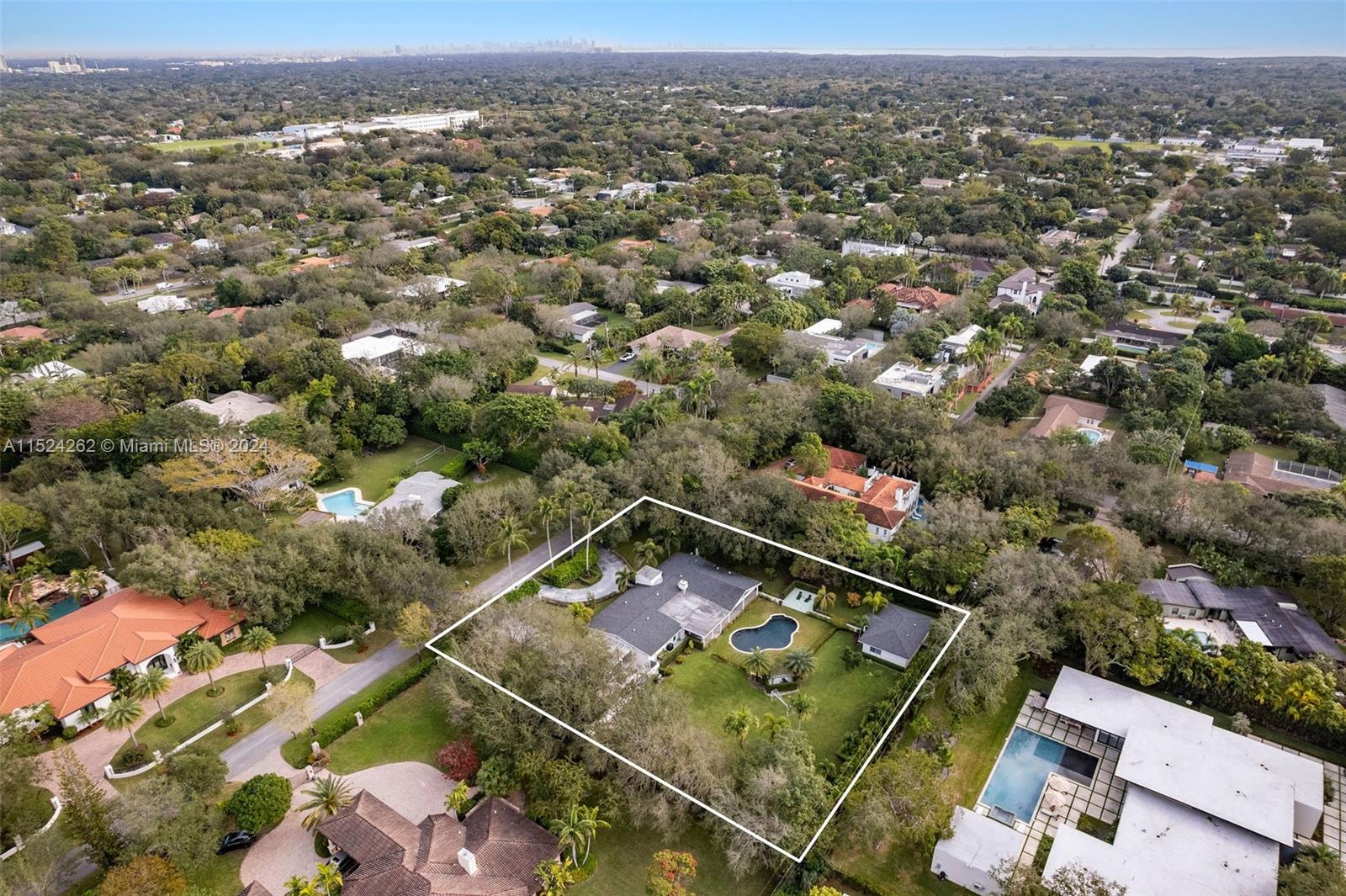 PINE TREE ESTATES - Residential