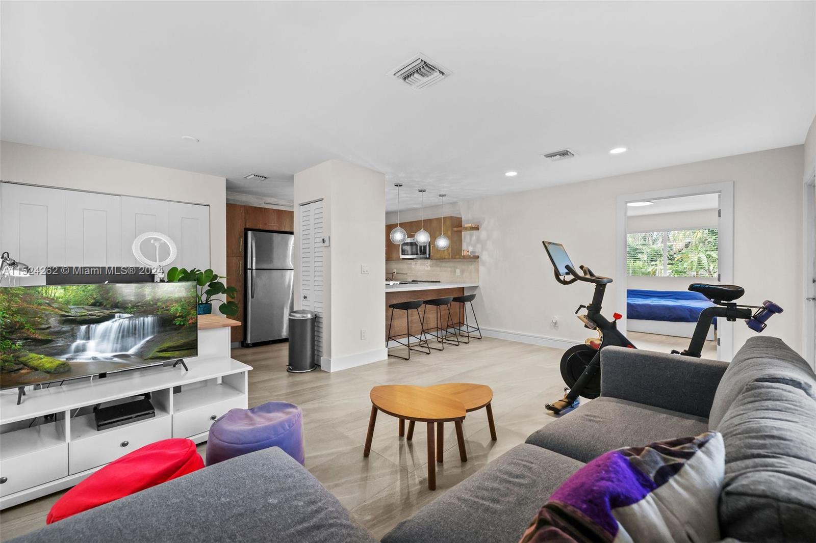 PINE TREE ESTATES - Residential